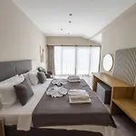 222 Hisaroenue Hotel