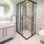 222 Hisaroenue Hotel
