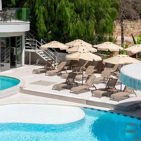 222 Hisaroenue فندق