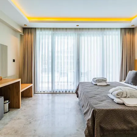 222 Hisaroenue فندق