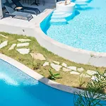 222 Hisaroenue Hotel *