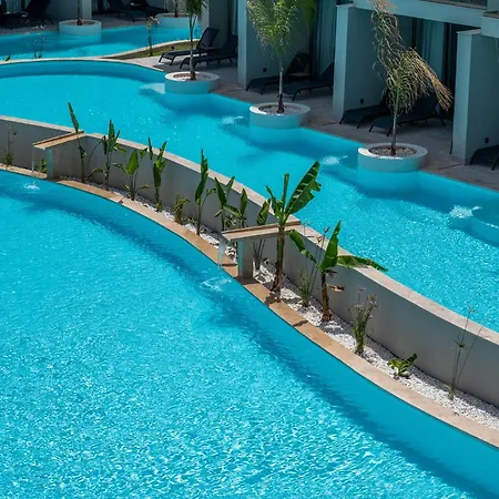 222 Hisaroenue Hotel *